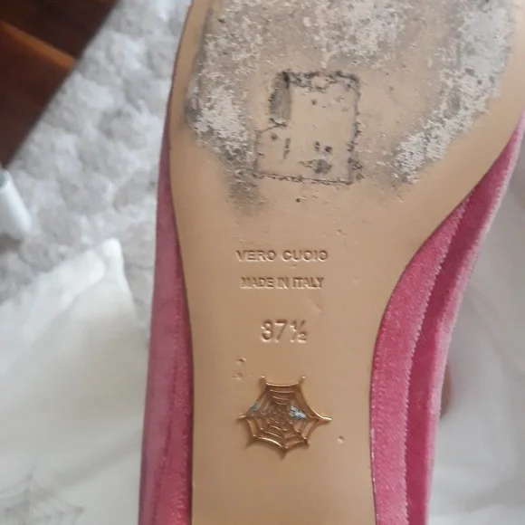 shoes - Picture 5 of 7